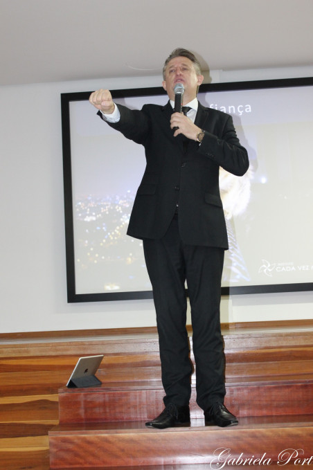 Palestra Motivacional - Atitudes para Superar Desafios
